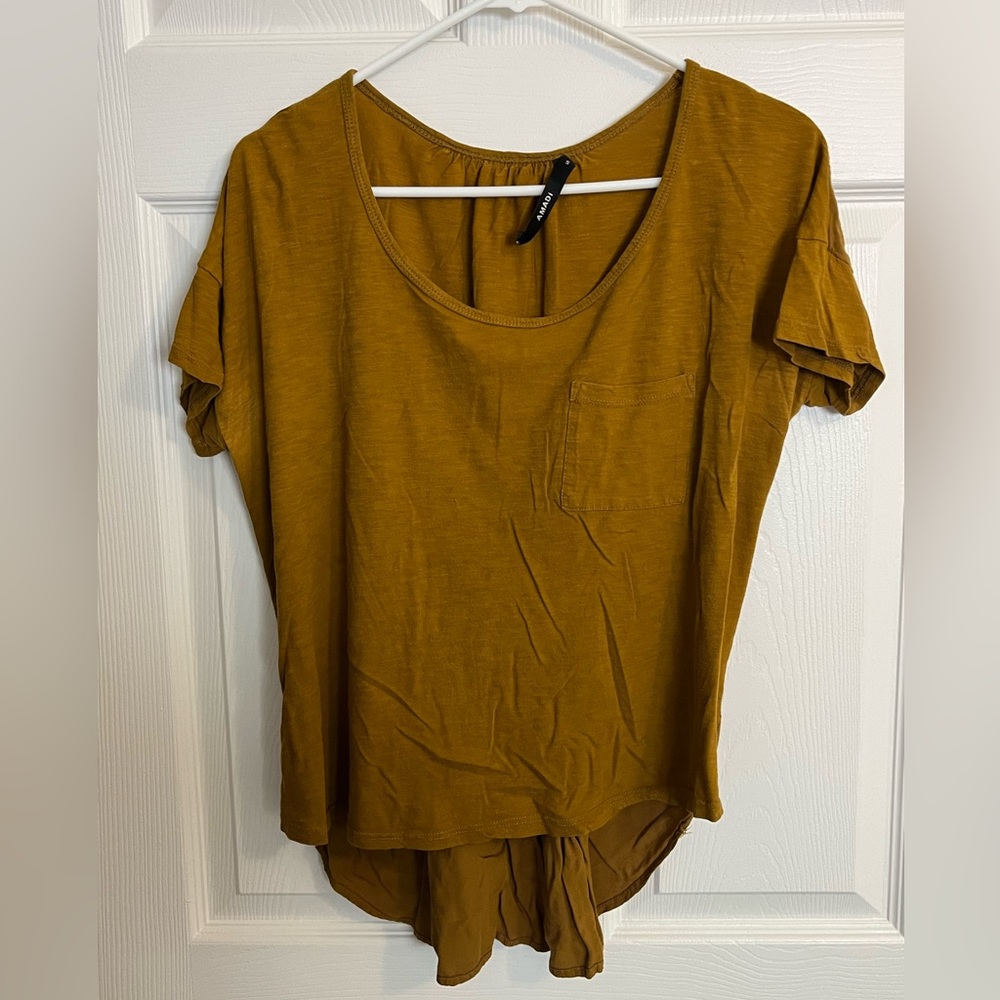 Anthropologie twist back top